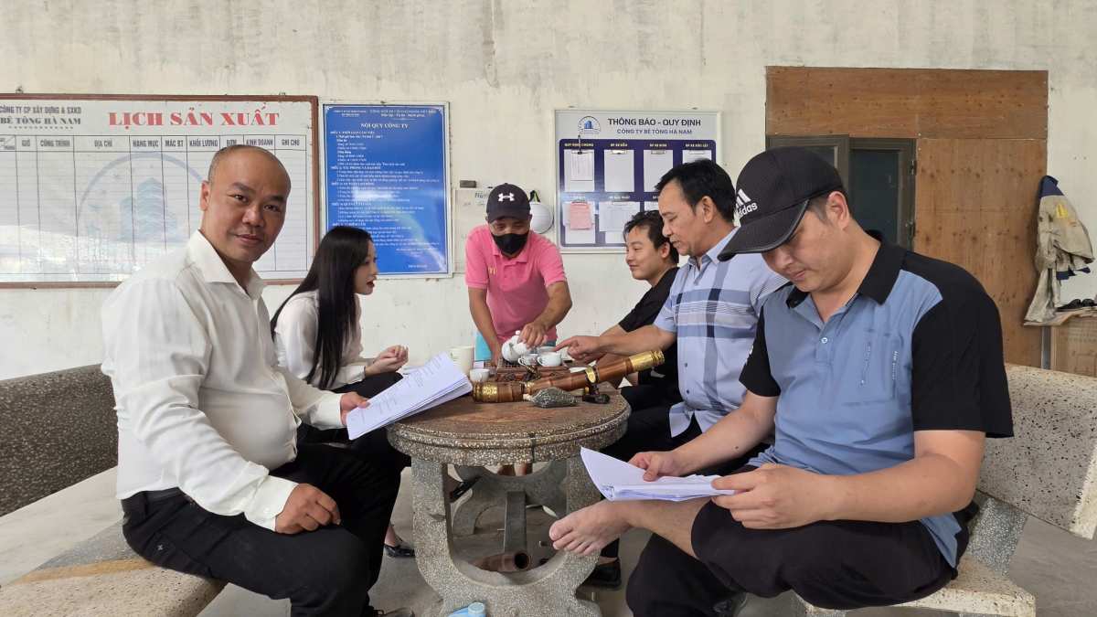 HẬU TRƯỜNG GHI HÌNH ĐỘC CHIÊU LÀM GIÀU TẠI NHÀ MÁY QUANG MINH
