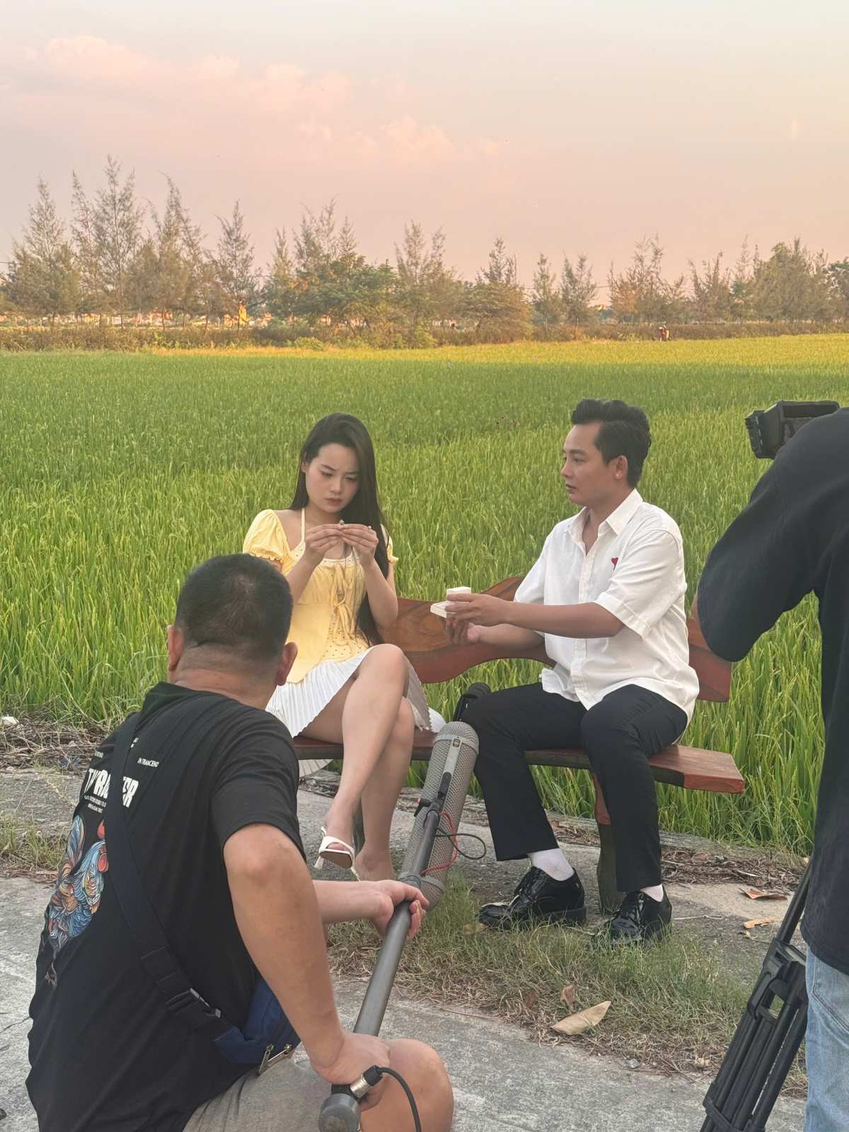 HẬU TRƯỜNG “ĐỘC CHIÊU LÀM GIÀU”: KỂ CHUYỆN TỪ GÓC QUÊ